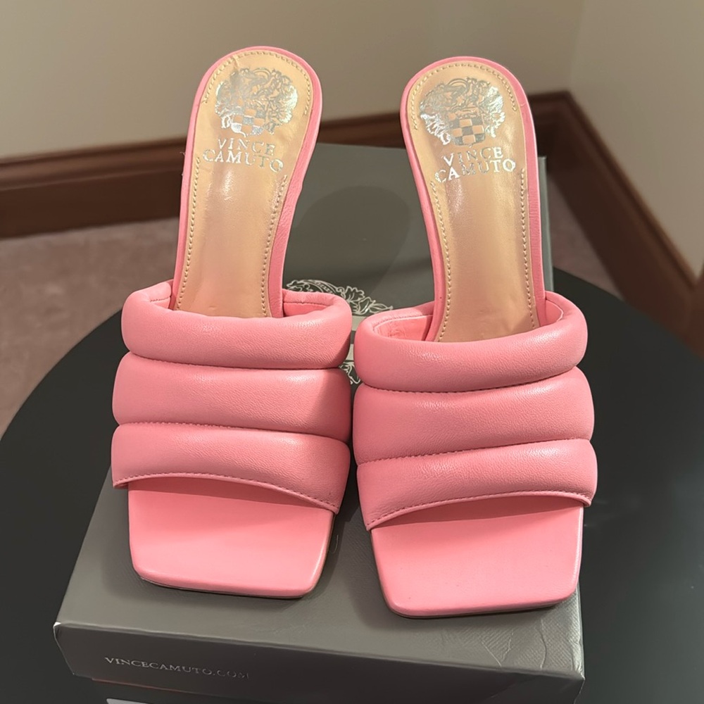 Vince Camuto Candriea Pink Heeled Sandal Size 7